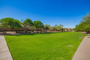 1672 S Sunset Dr, Chandler, AZ 85286 - Photo 51