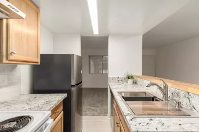 12123 W Bell Road #111, Surprise, AZ 85378 - Photo 11