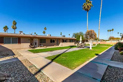 10851 W Santa Fe Drive, Sun City, AZ 85351 - Photo 27