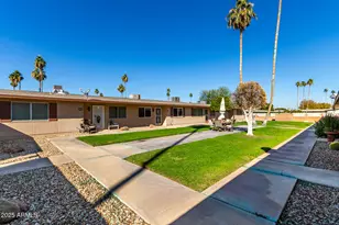 10851 W Santa Fe Dr, Sun City, AZ 85351 - Photo 27