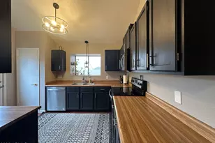 7217 W Paradise Dr, Peoria, AZ 85345 - Photo 45