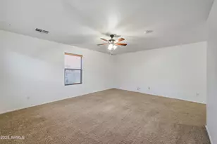 4178 E Shapinsay Dr, San Tan Valley, AZ 85140 - Photo 27