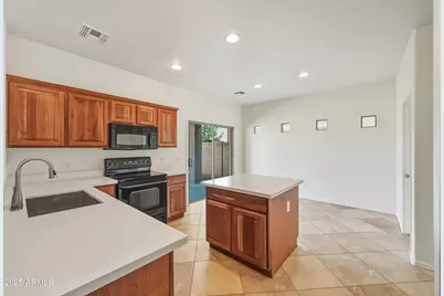 16669 N 175th Drive, Surprise, AZ 85388 - Photo 11