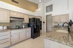 10737 E Terra Dr, Scottsdale, AZ 85258 - Photo 21