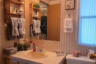 2233 E Behrend Dr, Phoenix, AZ 85024 - Photo 31