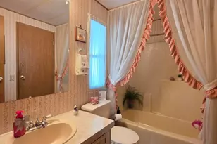 2233 E Behrend Dr, Phoenix, AZ 85024 - Photo 33