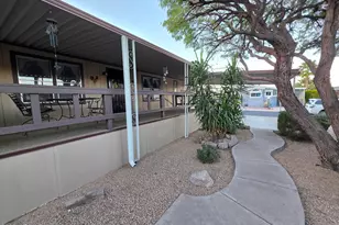 2233 E Behrend Dr, Phoenix, AZ 85024 - Photo 11