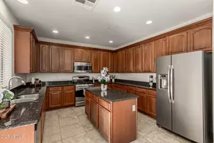 12753 W Pasaro Dr, Peoria, AZ 85383 - Photo 7