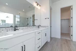 1946 E Empeltre Rd, San Tan Valley, AZ 85140 - Photo 9