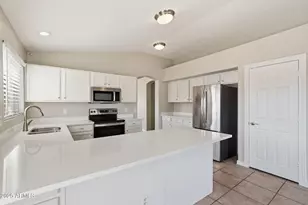 1520 E Bowker St, Phoenix, AZ 85040 - Photo 25
