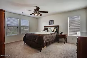 12039 W Leather Ln, Peoria, AZ 85383 - Photo 15