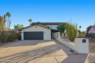 12431 N 39th Way, Phoenix, AZ 85032 - Photo 1