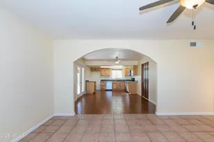 1813 E Ellis Dr, Tempe, AZ 85282 - Photo 13