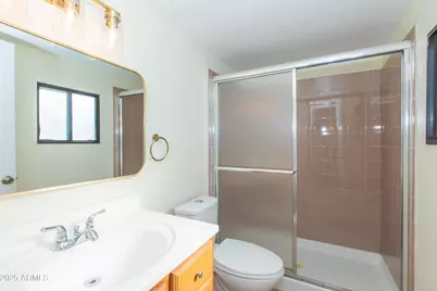 1813 E Ellis Drive, Tempe, AZ 85282 - Photo 37