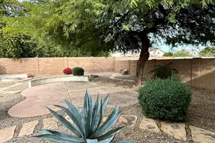 17060 W Halifax Ln, Surprise, AZ 85374 - Photo 23