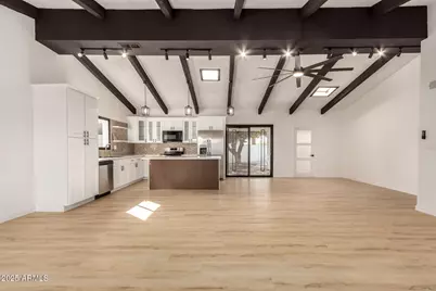 2319 W Wethersfield Road, Phoenix, AZ 85029 - Photo 5