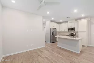 729 E Zesta Ln, Gilbert, AZ 85297 - Photo 5