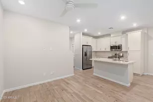 729 E Zesta Ln, Gilbert, AZ 85297 - Photo 5