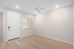 729 E Zesta Ln, Gilbert, AZ 85297 - Photo 3