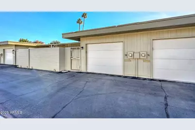 9970 W Royal Oak Road #M, Sun City, AZ 85351 - Photo 25