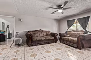 6814 W Berkeley Rd, Phoenix, AZ 85035 - Photo 9