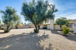 4442 E Kelton Ln, Phoenix, AZ 85032 - Photo 37