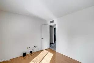 4442 E Kelton Ln, Phoenix, AZ 85032 - Photo 23