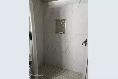 4750 N Central Avenue #14P, Phoenix, AZ 85012 - Photo 9