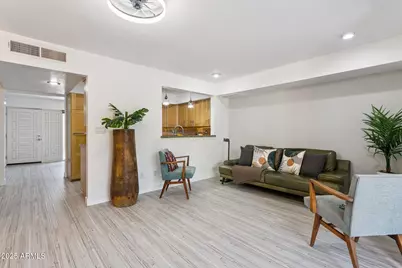 110 W Missouri Avenue #25, Phoenix, AZ 85013 - Photo 11