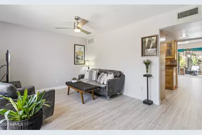 110 W Missouri Avenue #25, Phoenix, AZ 85013 - Photo 3