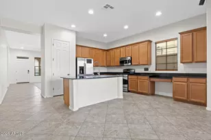 20988 W Sunrise Ln, Buckeye, AZ 85396 - Photo 11