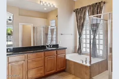 6980 W Rose Garden Lane, Glendale, AZ 85308 - Photo 17