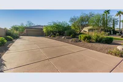 25410 N 46th Lane, Phoenix, AZ 85083 - Photo 41