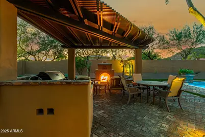 25410 N 46th Lane, Phoenix, AZ 85083 - Photo 35