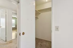 10608 W Gulf Hills Dr, Sun City, AZ 85351 - Photo 15