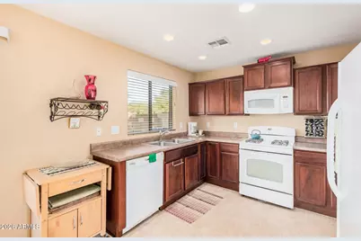 8048 W Georgetown Way, Florence, AZ 85132 - Photo 9