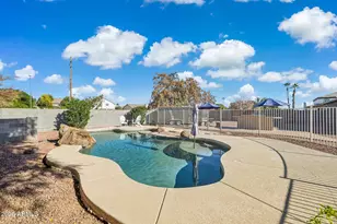 780 N Bristol Ln, Gilbert, AZ 85234 - Photo 45