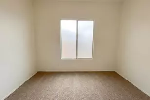 3869 W Charlotte Dr, Glendale, AZ 85310 - Photo 13