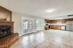 14248 N 35th St, Phoenix, AZ 85032 - Photo 3