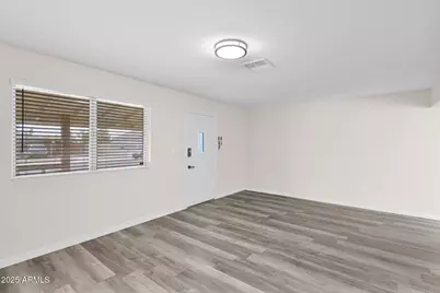 301 N 87th Street, Mesa, AZ 85207 - Photo 7