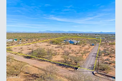 2500 N Appaloosa Place, Huachuca City, AZ 85616 - Photo 33
