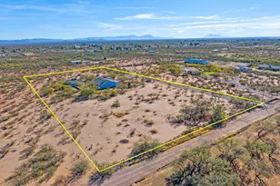 2500 N Appaloosa Pl, Huachuca City, AZ 85616 - Photo 35