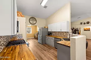 2500 N Appaloosa Pl, Huachuca City, AZ 85616 - Photo 11