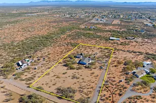 2500 N Appaloosa Pl, Huachuca City, AZ 85616 - Photo 45