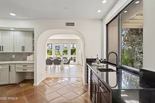 10147 E Topaz Dr, Scottsdale, AZ 85258 - Photo 9