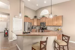 21857 N Gibson Dr, Maricopa, AZ 85139 - Photo 7