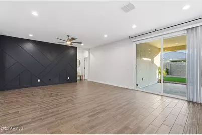 38197 W San Clemente Street, Maricopa, AZ 85138 - Photo 11