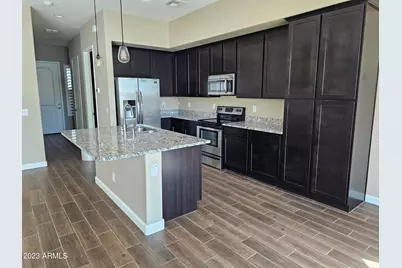 3042 N 33rd Place, Phoenix, AZ 85018 - Photo 1