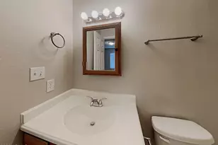 7251 W Cinnabar Ave, Peoria, AZ 85345 - Photo 11