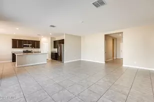 30388 W Amelia Ave, Buckeye, AZ 85396 - Photo 11